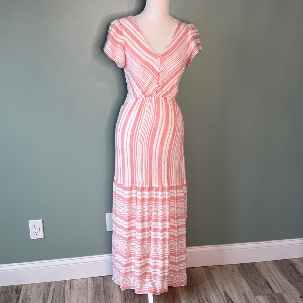 Cutout maxi dress